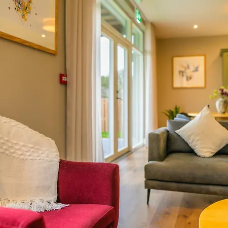 Lodge Killeen Castle